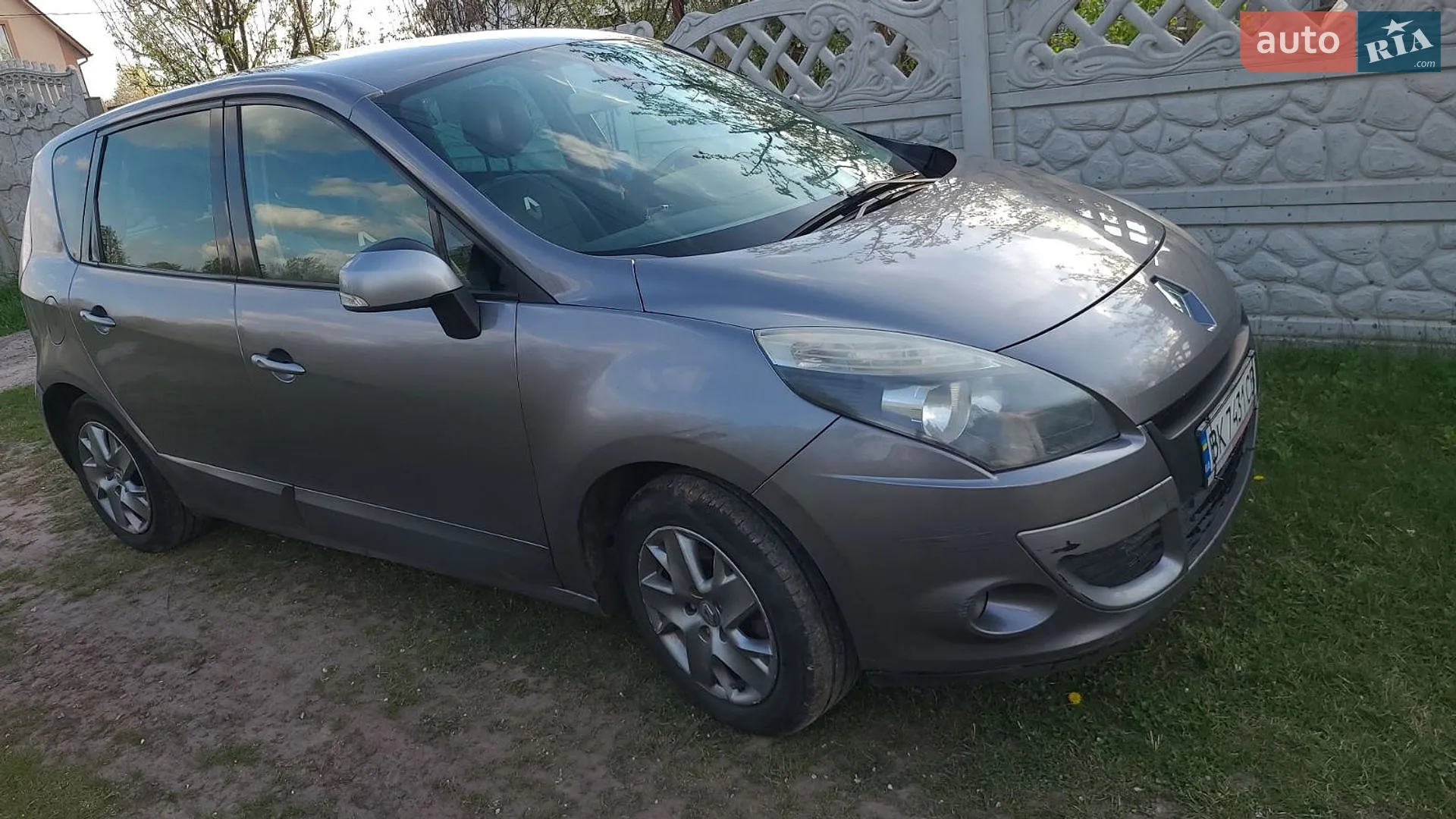 2011 Renault Scenic - мініатюра 2