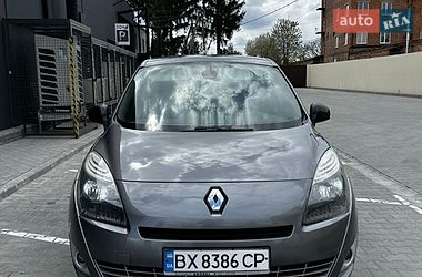 Мінівен Renault Scenic 2011 в Хмельницькому