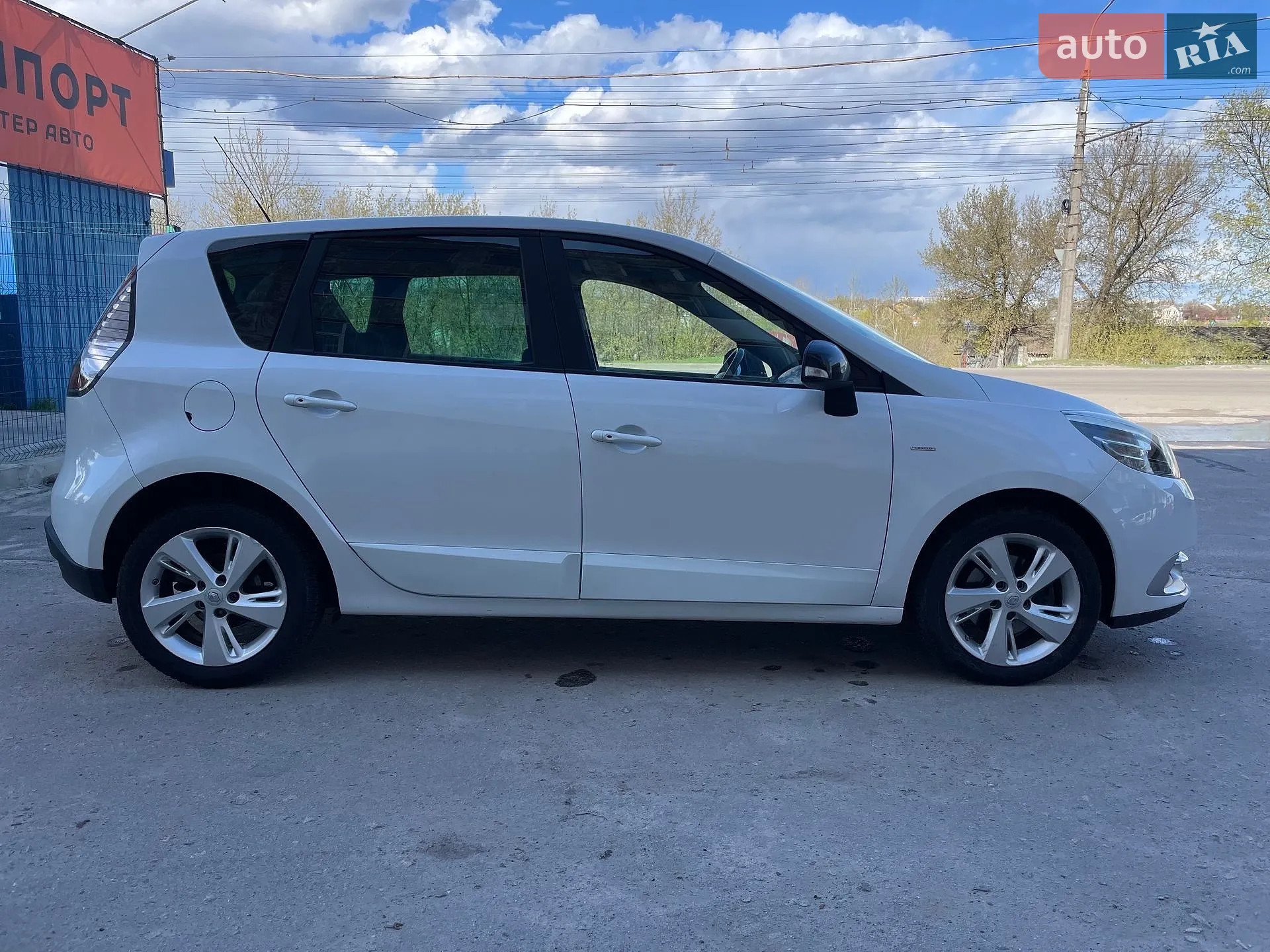 2014 Renault Scenic - мініатюра 2