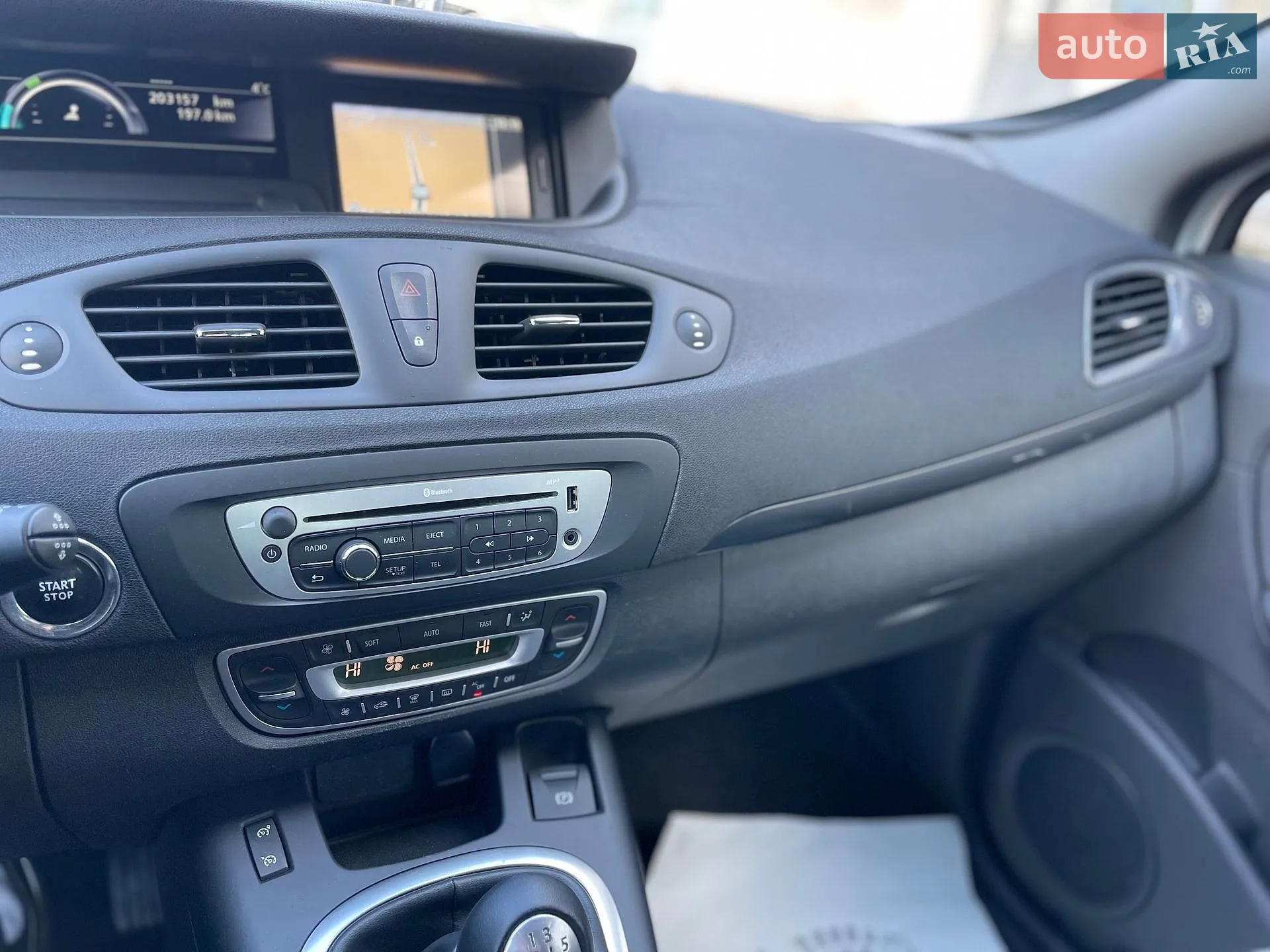 2014 Renault Scenic - мініатюра 17