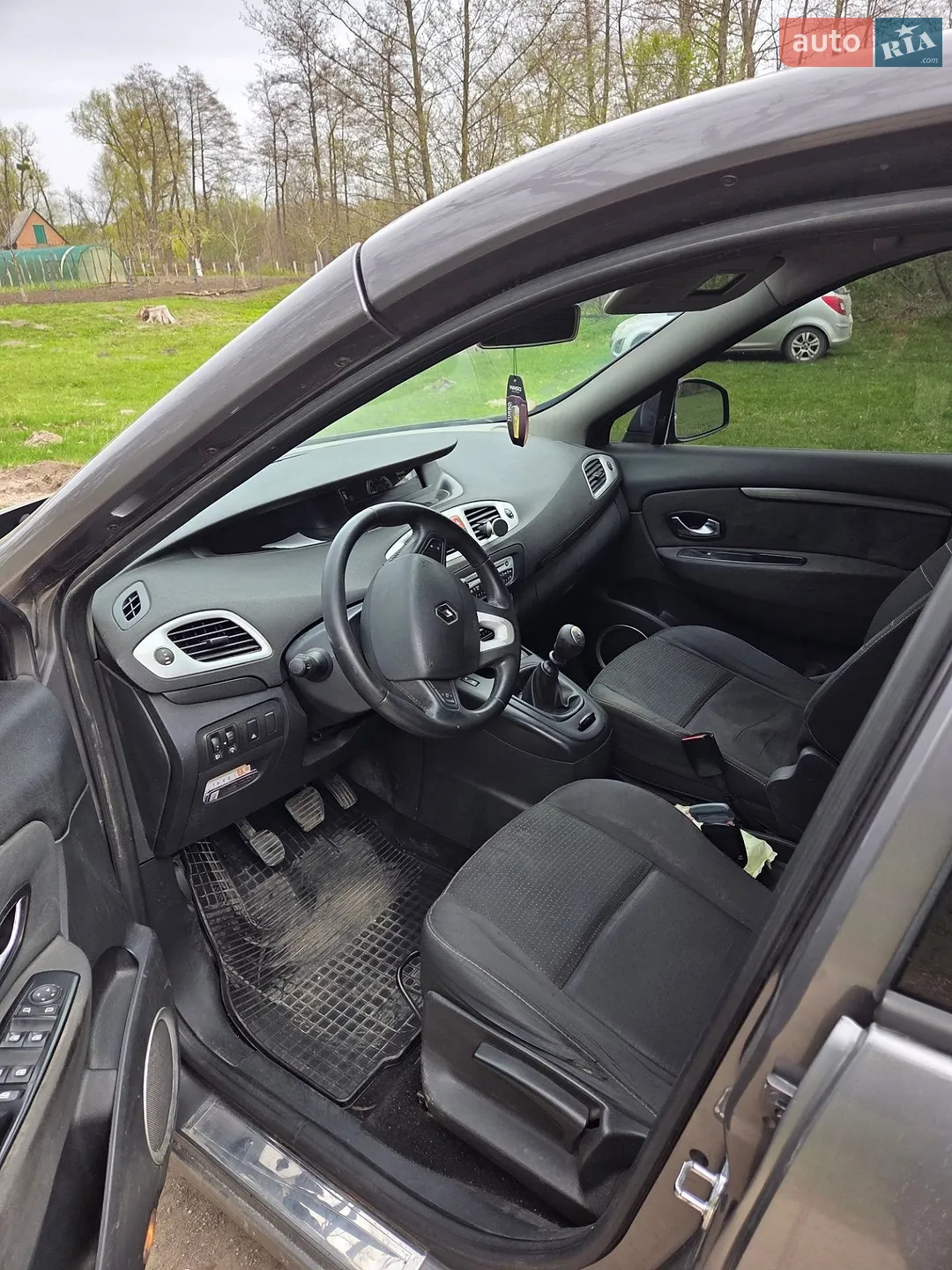 2010 Renault Scenic - мініатюра 2