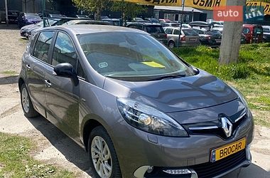 Минивэн Renault Scenic 2015 в Луцке