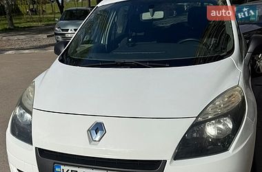 Минивэн Renault Scenic 2009 в Днепре