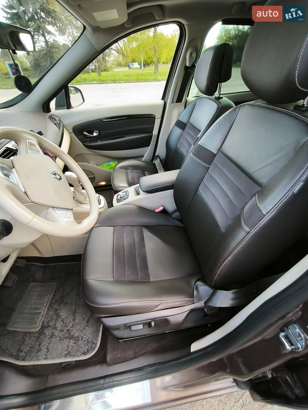 2012 Renault Scenic - мініатюра 18