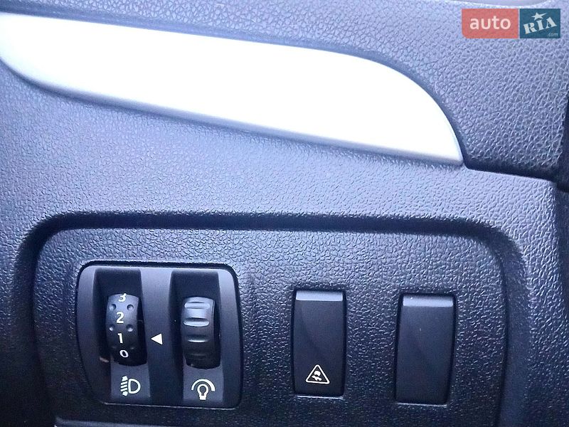 Мінівен Renault Scenic 2010 в Краматорську