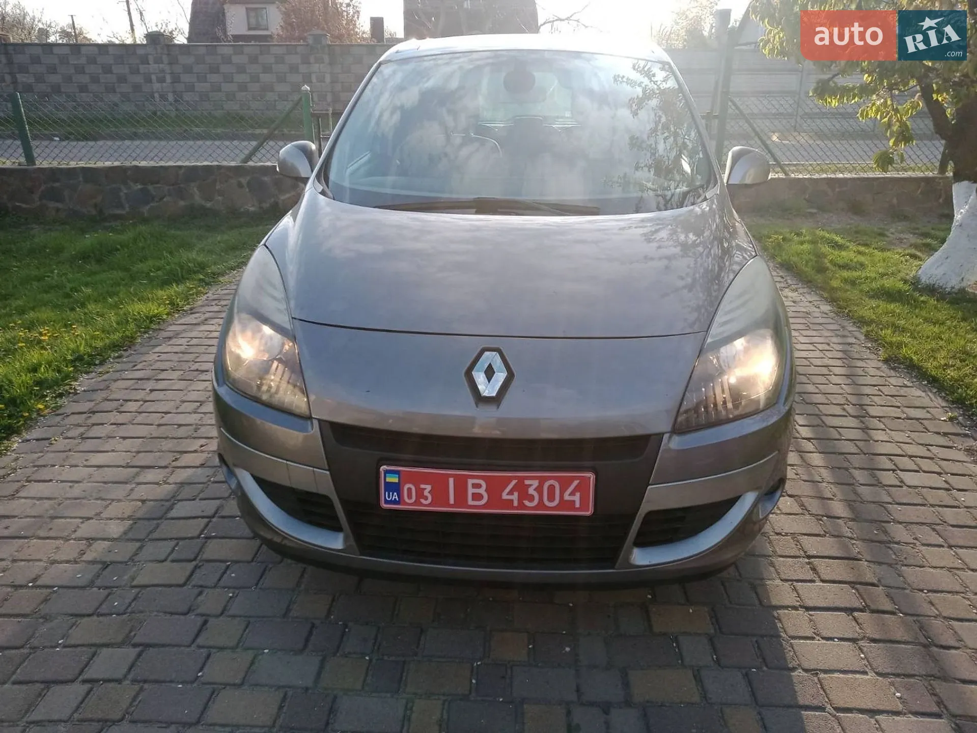 2011 Renault Scenic - мініатюра 11