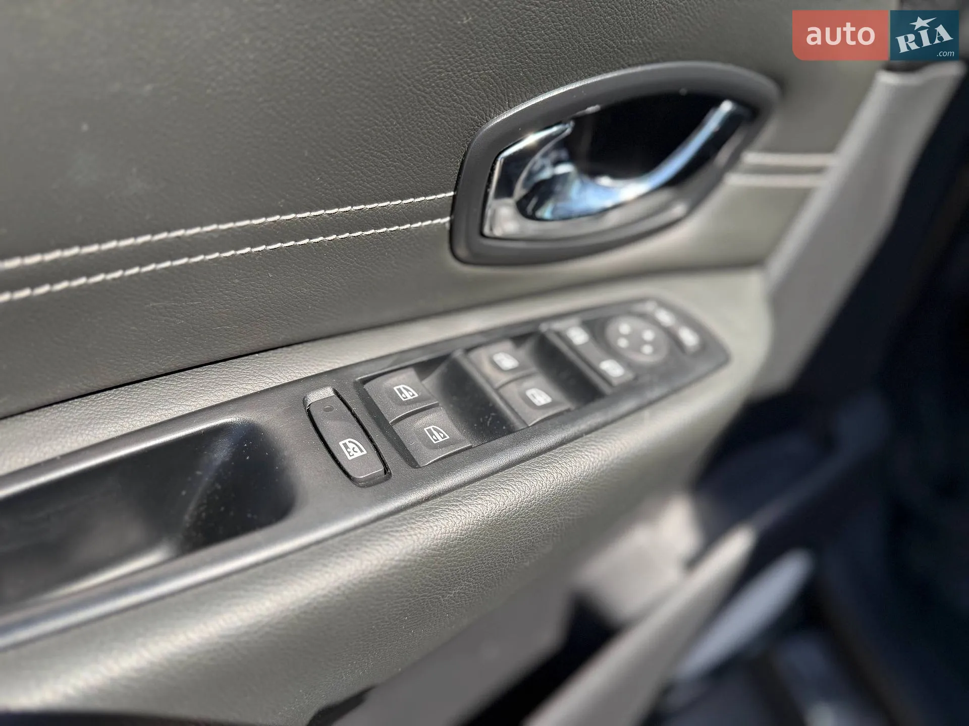 2015 Renault Scenic - мініатюра 27