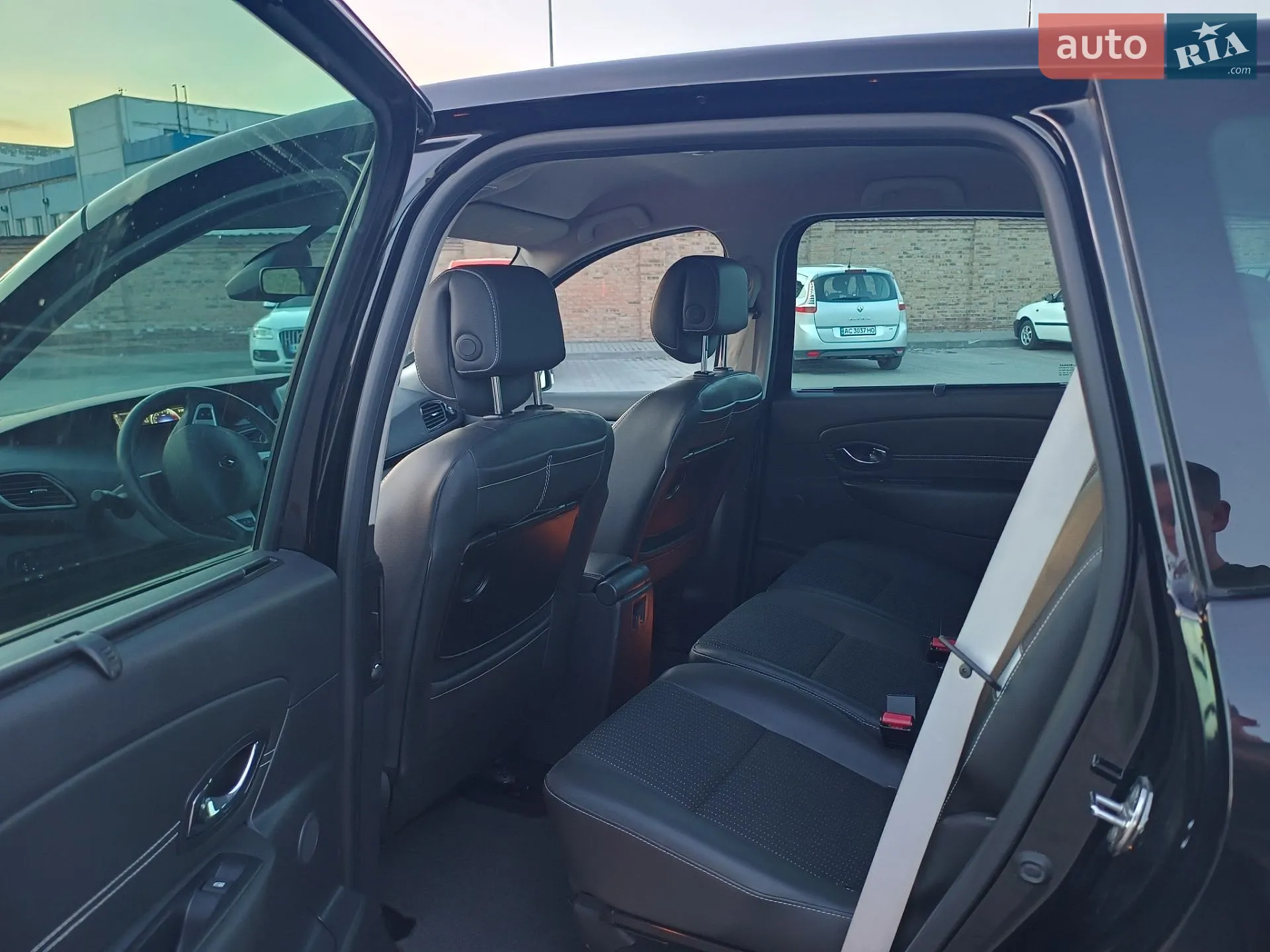 2012 Renault Scenic - мініатюра 9