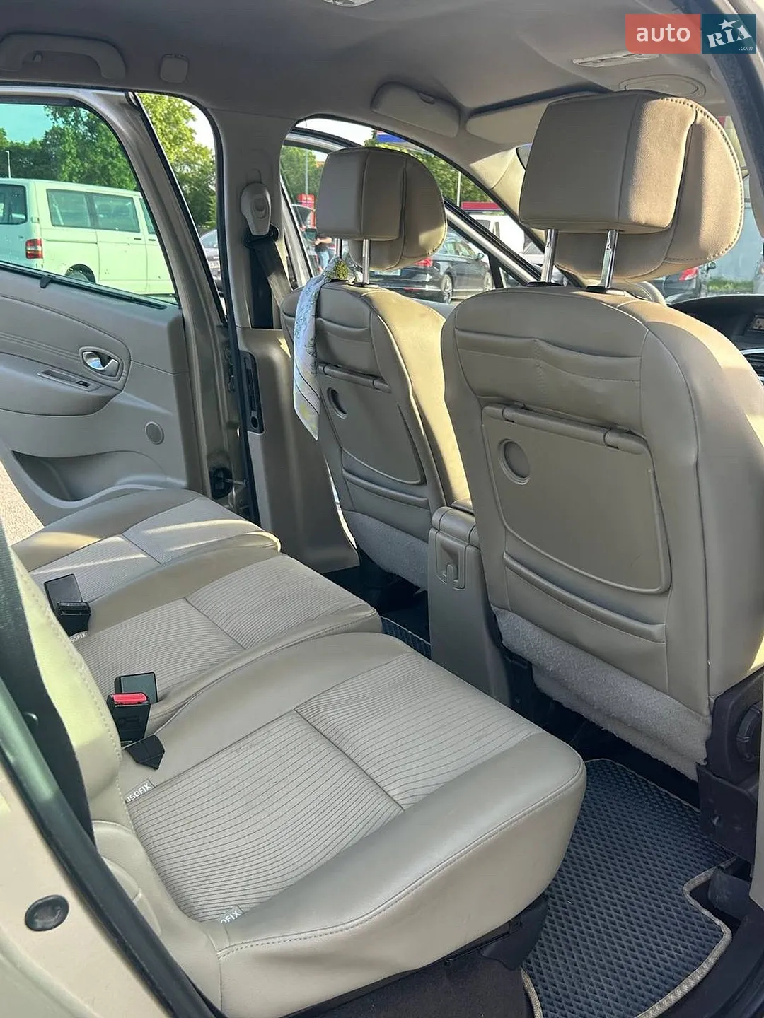 2011 Renault Scenic - мініатюра 9