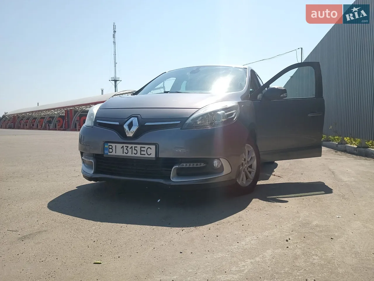 2015 Renault Scenic - мініатюра 17