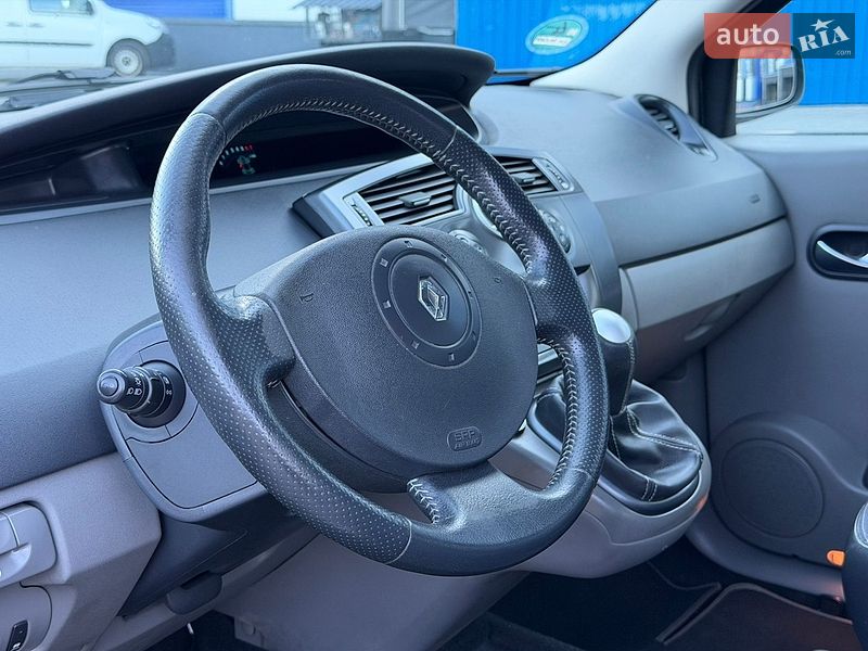Минивэн Renault Scenic 2007 в Ровно