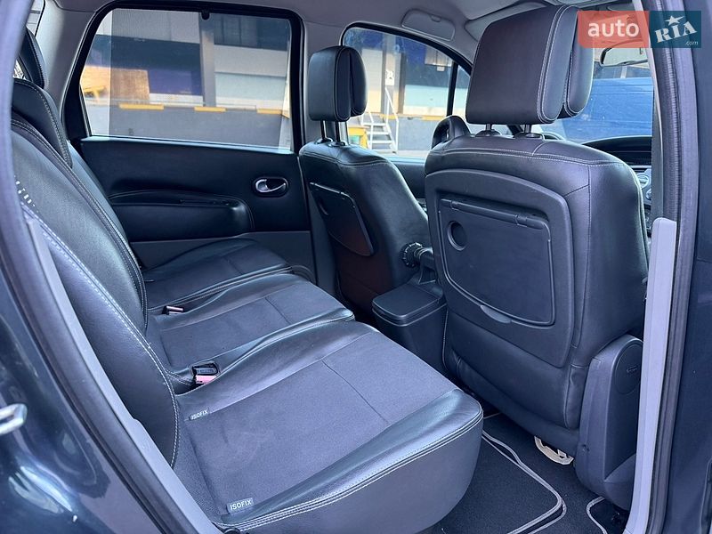 Минивэн Renault Scenic 2007 в Ровно