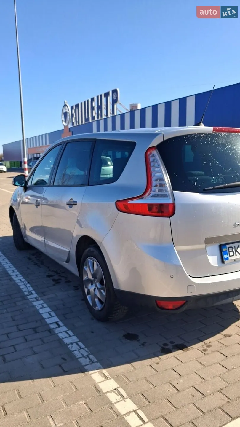 2011 Renault Scenic - мініатюра 23