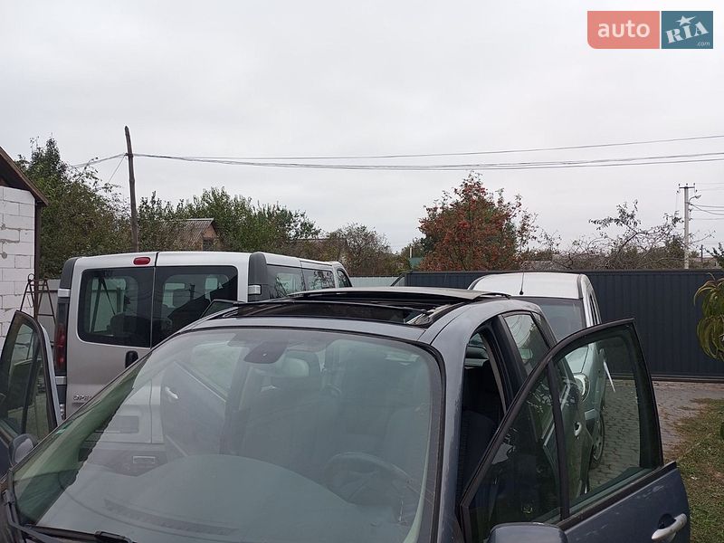 Минивэн Renault Scenic 2006 в Виннице