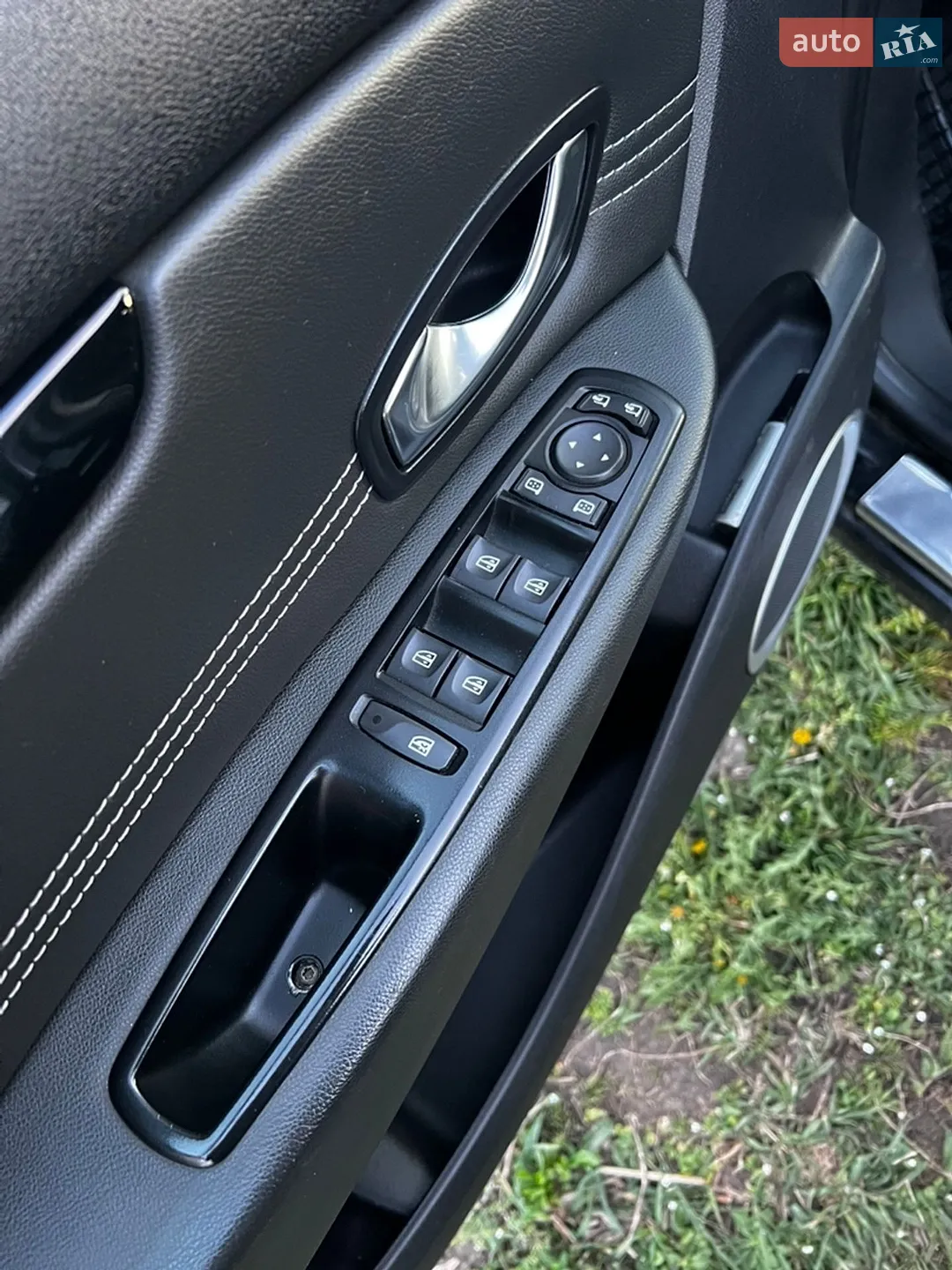 2011 Renault Scenic - мініатюра 24