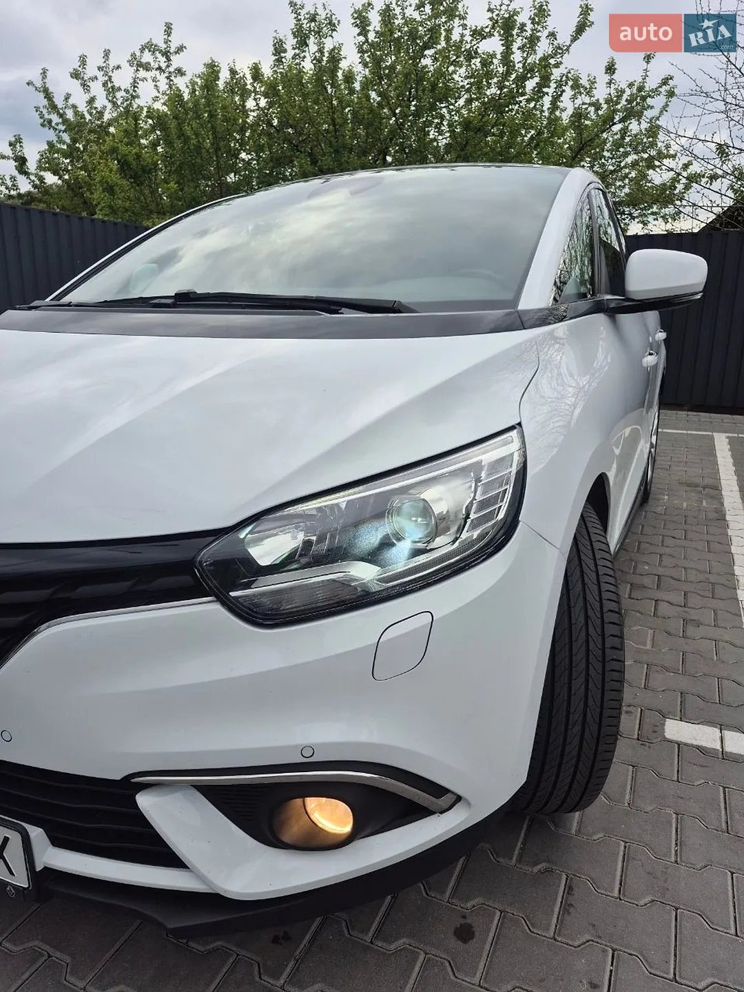 2017 Renault Scenic - мініатюра 3
