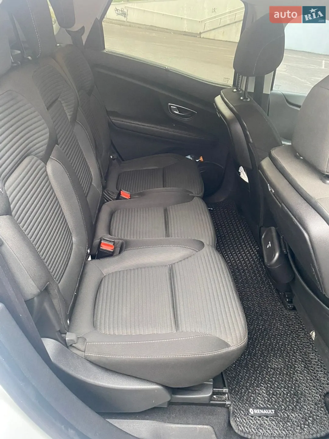 2017 Renault Scenic - мініатюра 10