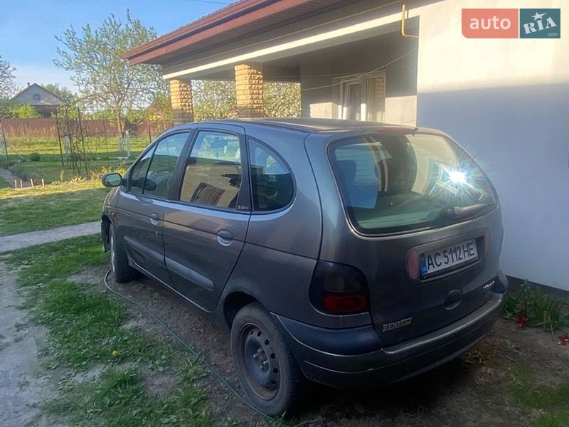 Минивэн Renault Scenic 1999 в Луцке
