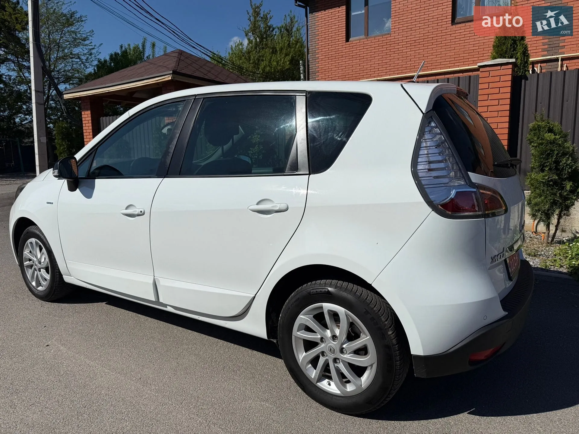 2015 Renault Scenic - мініатюра 12