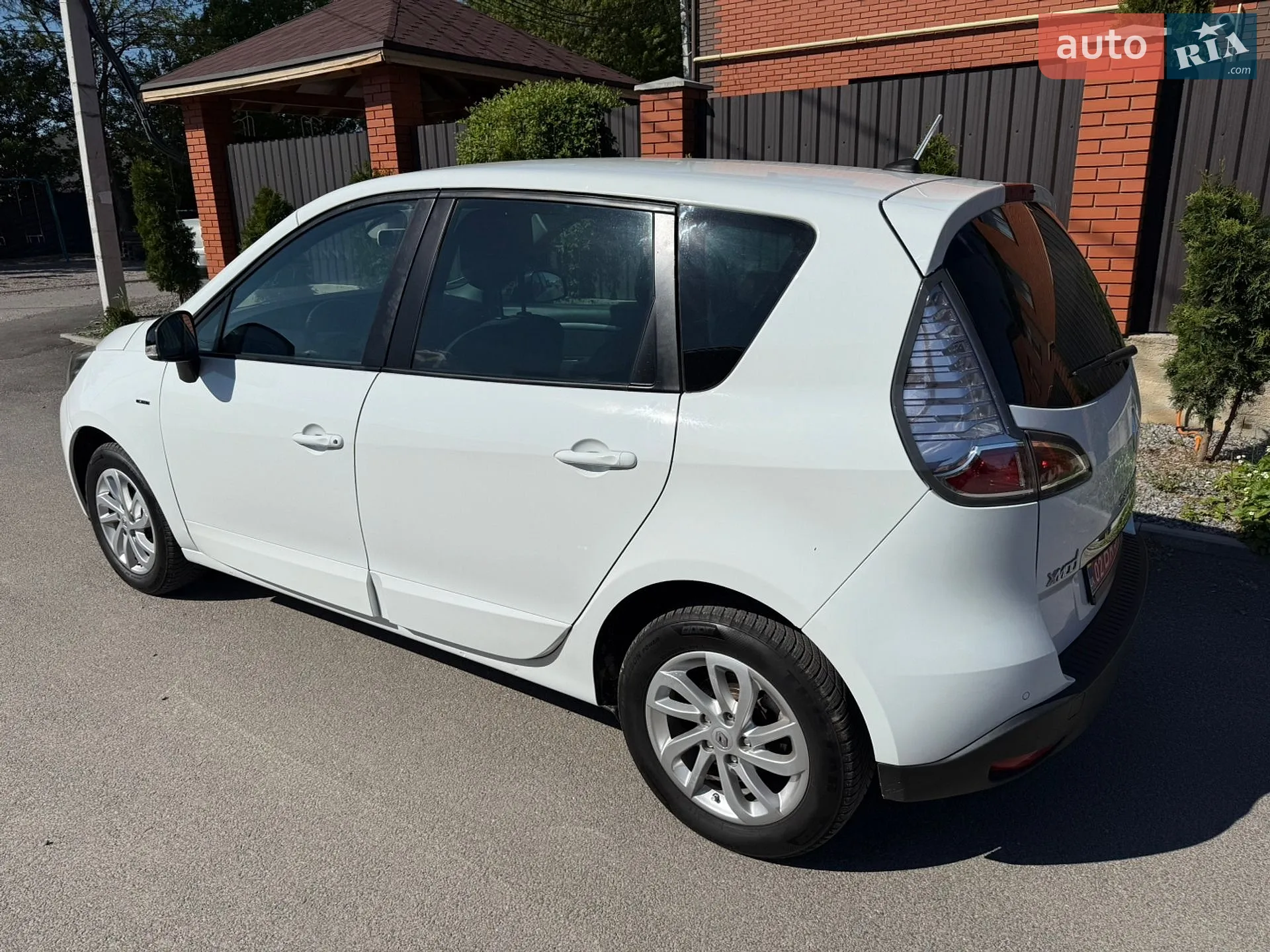 2015 Renault Scenic - мініатюра 13