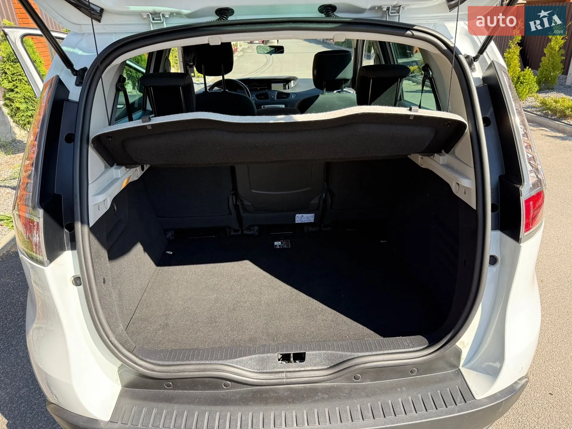 2015 Renault Scenic - мініатюра 64