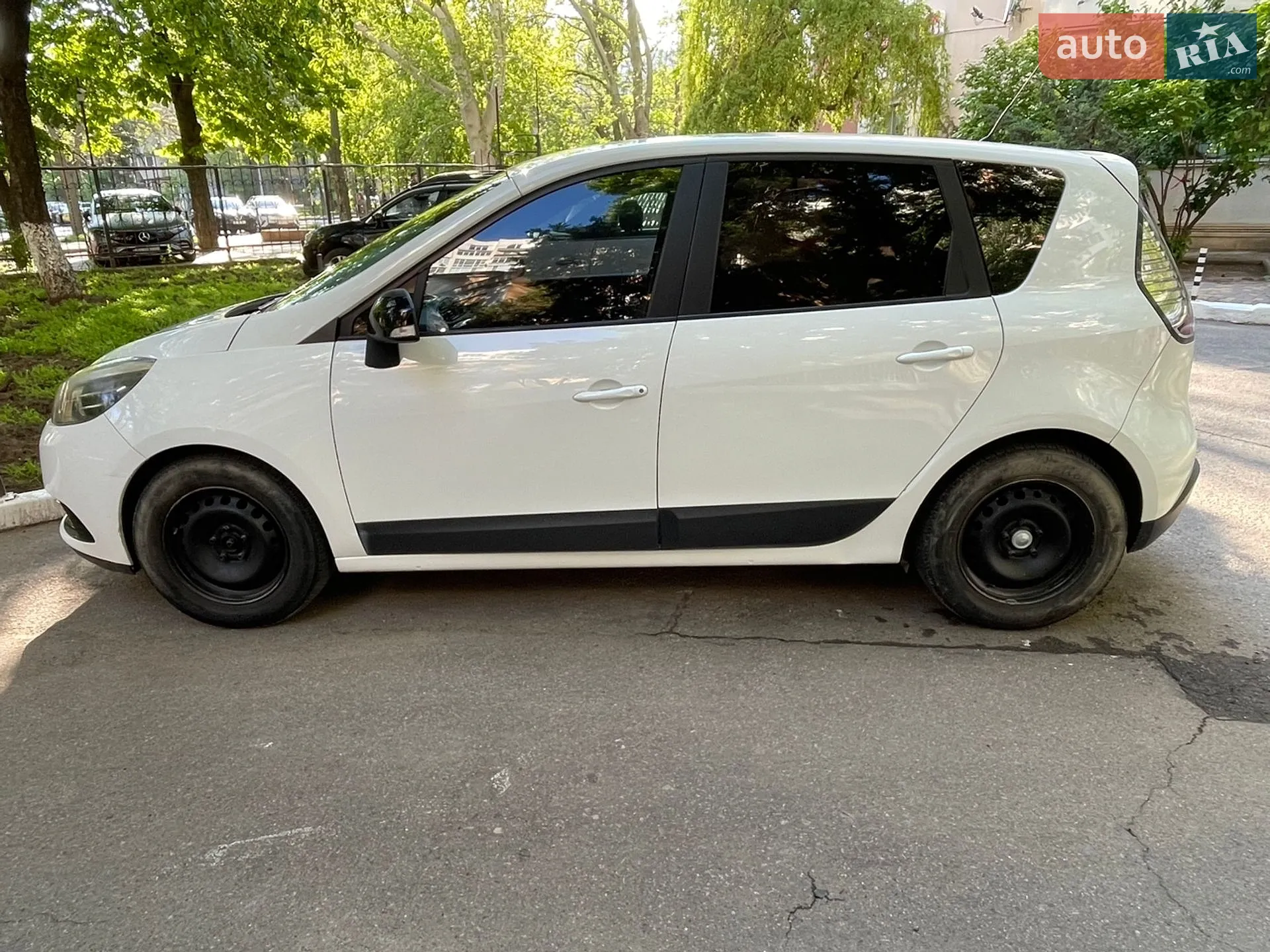 2013 Renault Scenic - мініатюра 3