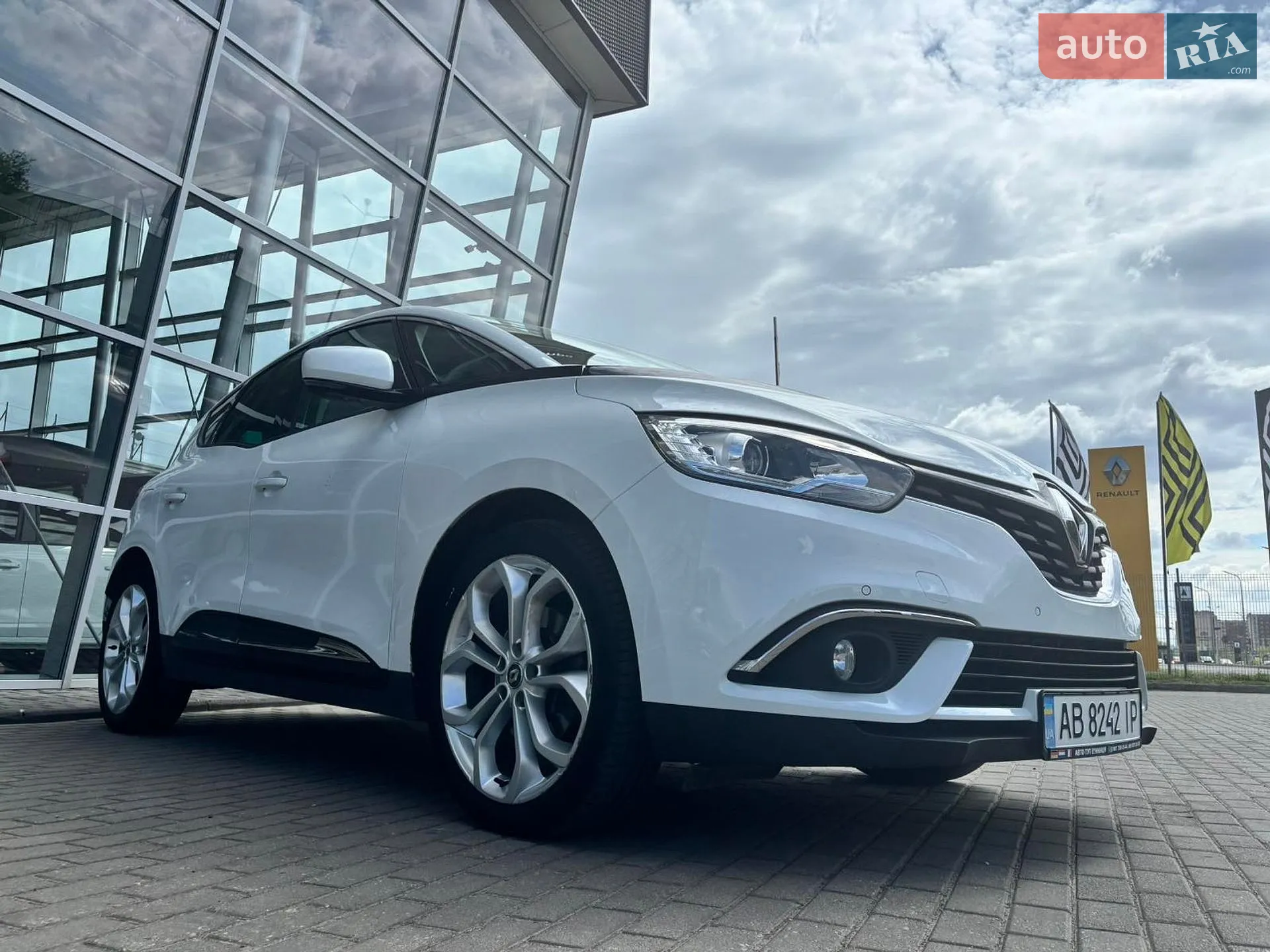 2019 Renault Scenic - мініатюра 12