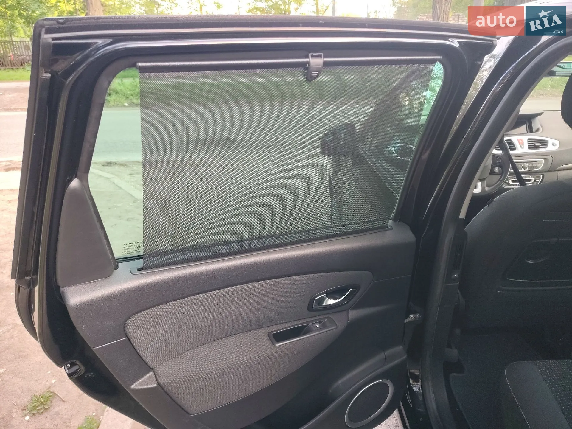 2010 Renault Scenic - мініатюра 13