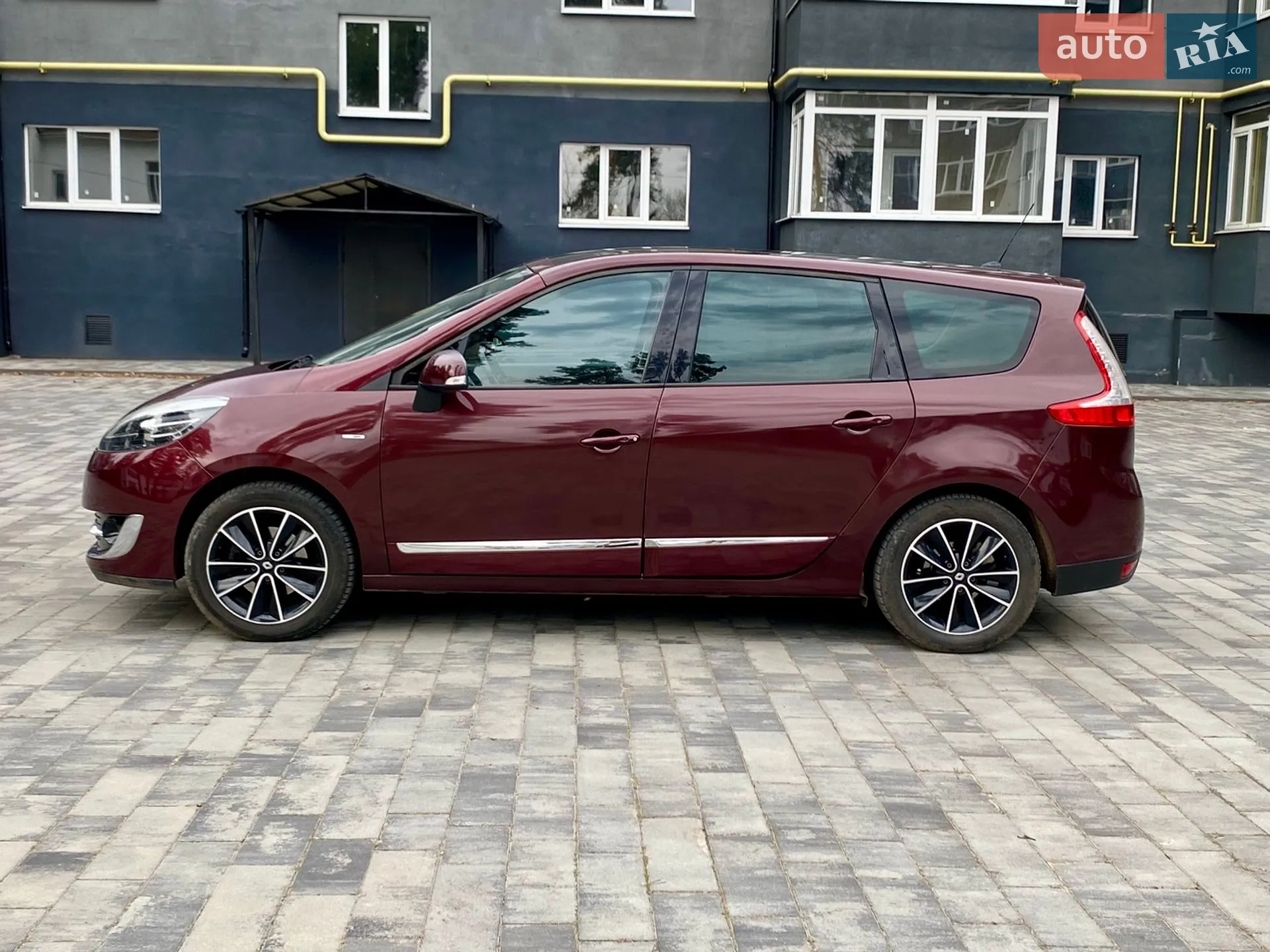 2013 Renault Scenic - мініатюра 2