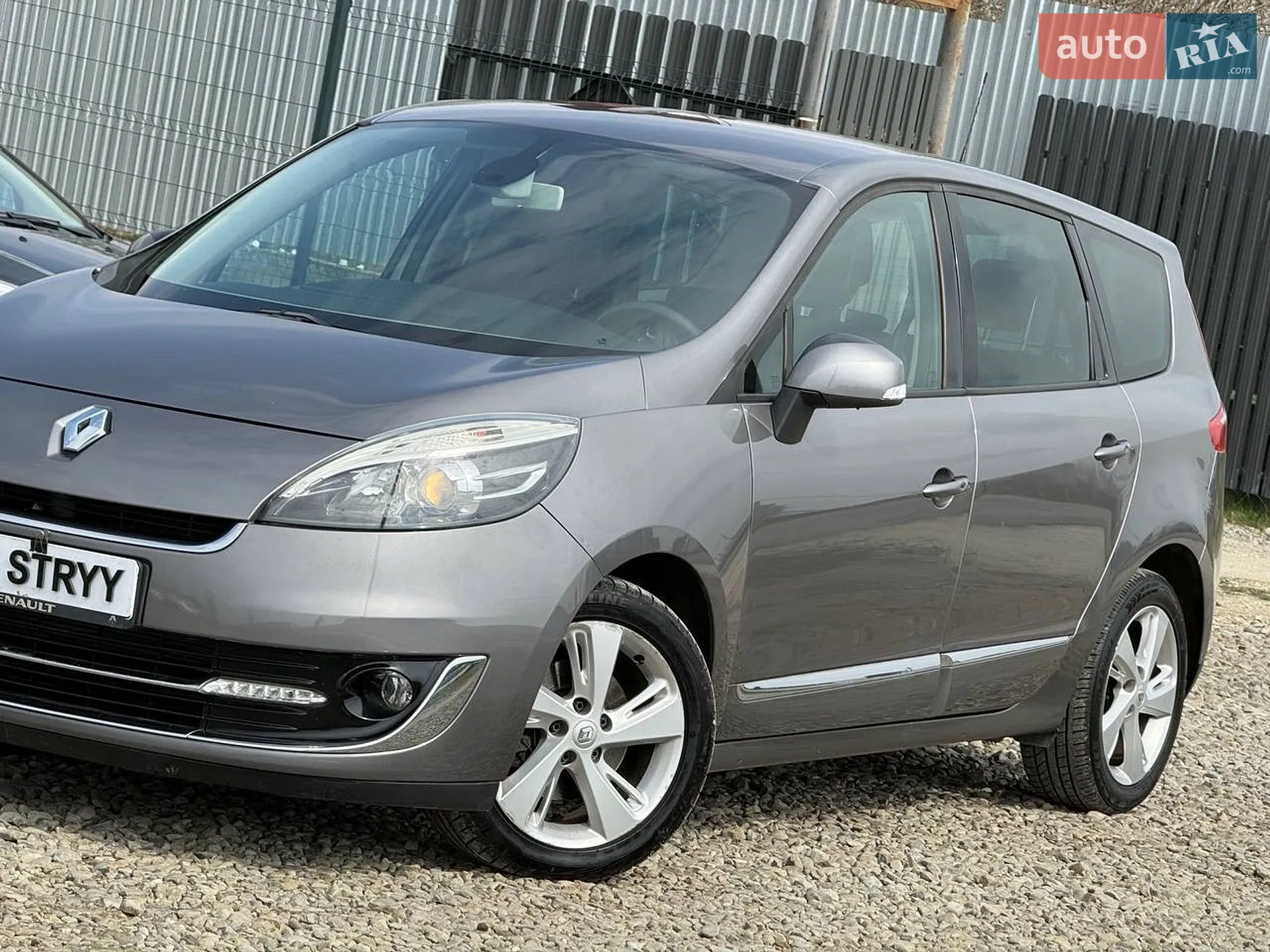 2012 Renault Scenic - мініатюра 15