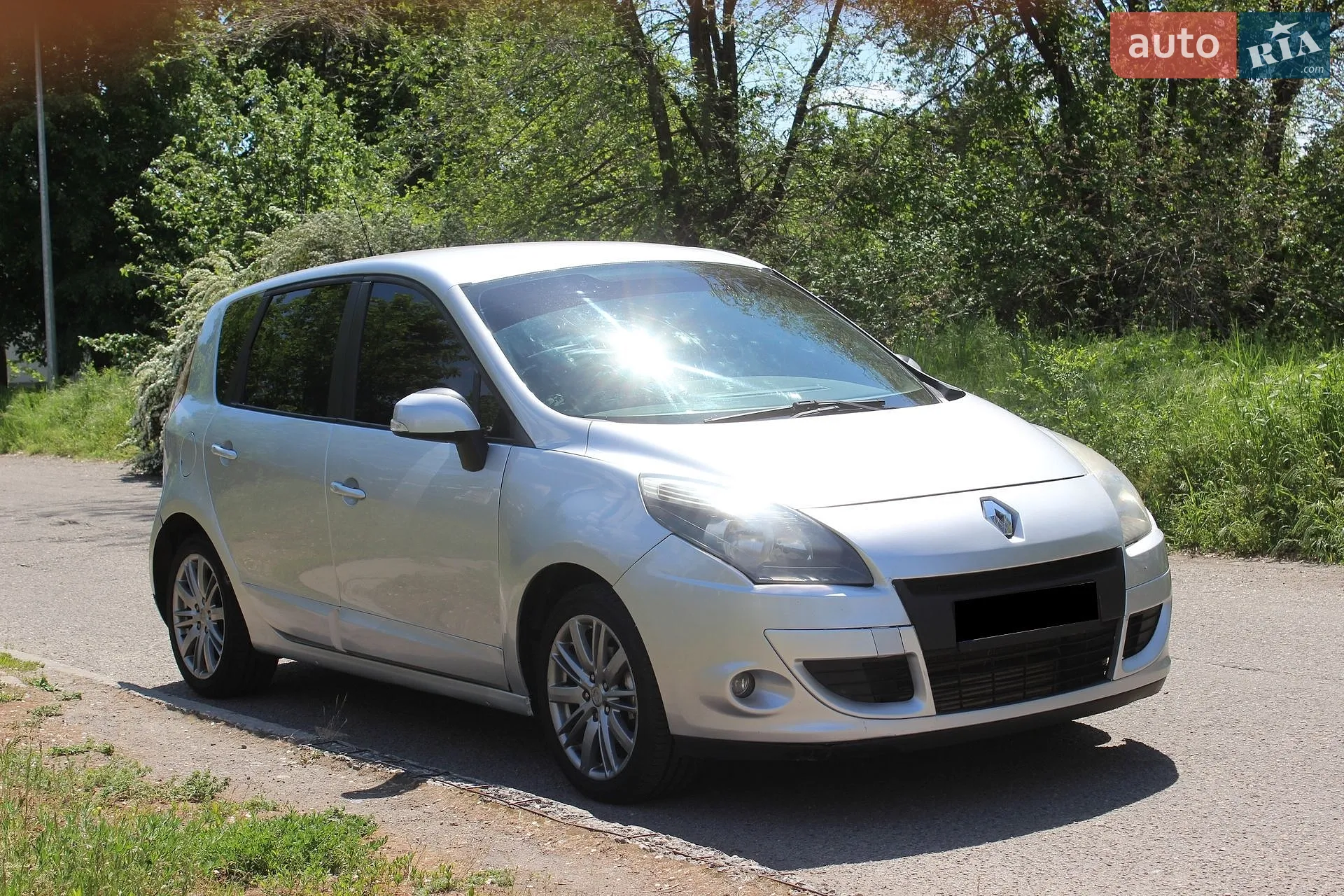 2011 Renault Scenic - фото 1
