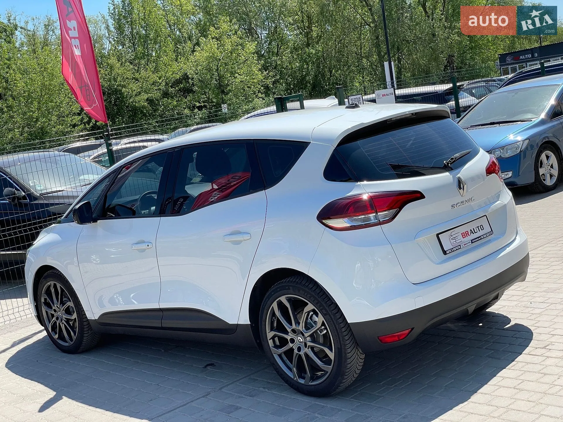 2019 Renault Scenic - мініатюра 19