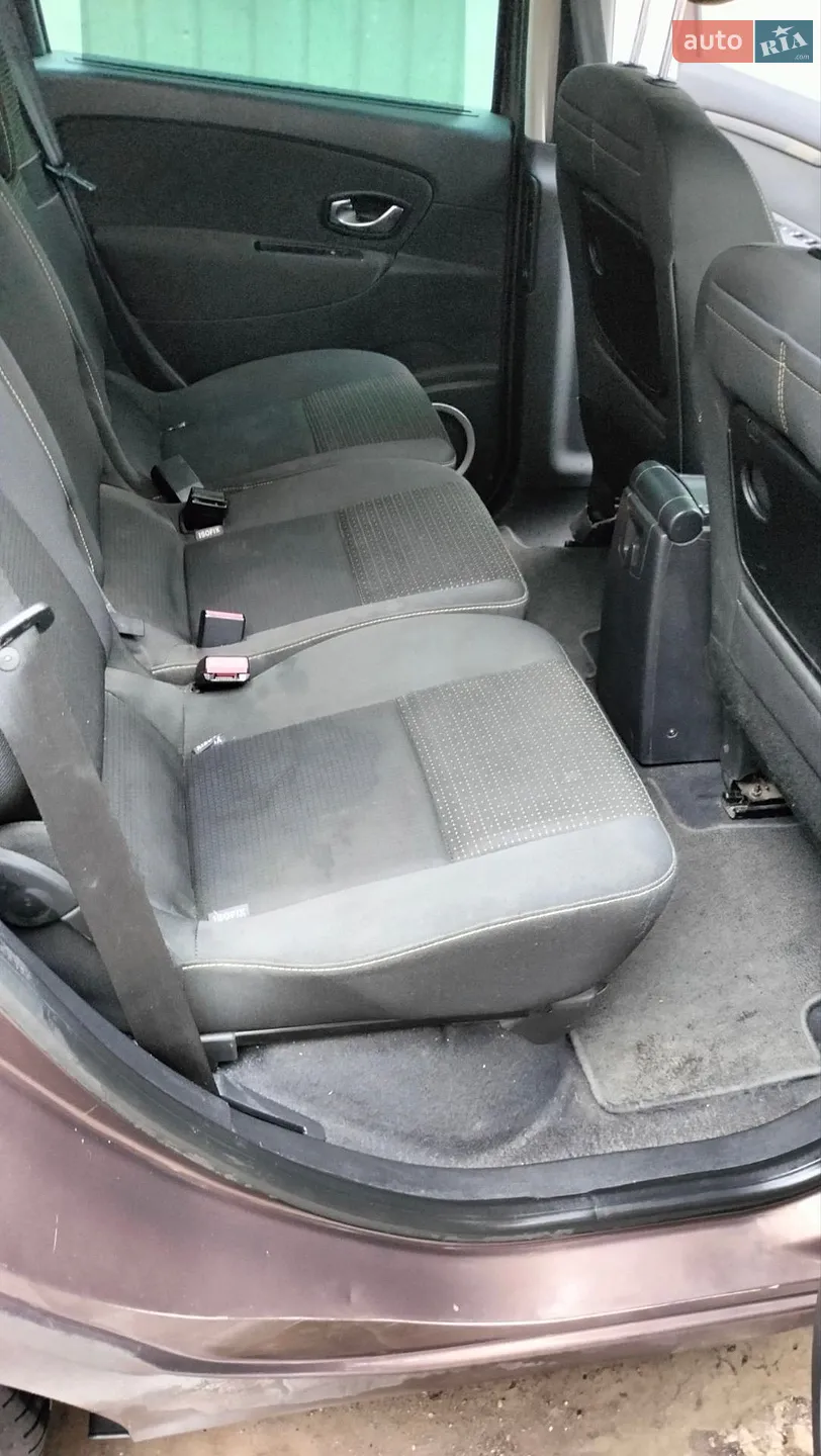 2010 Renault Scenic - мініатюра 4