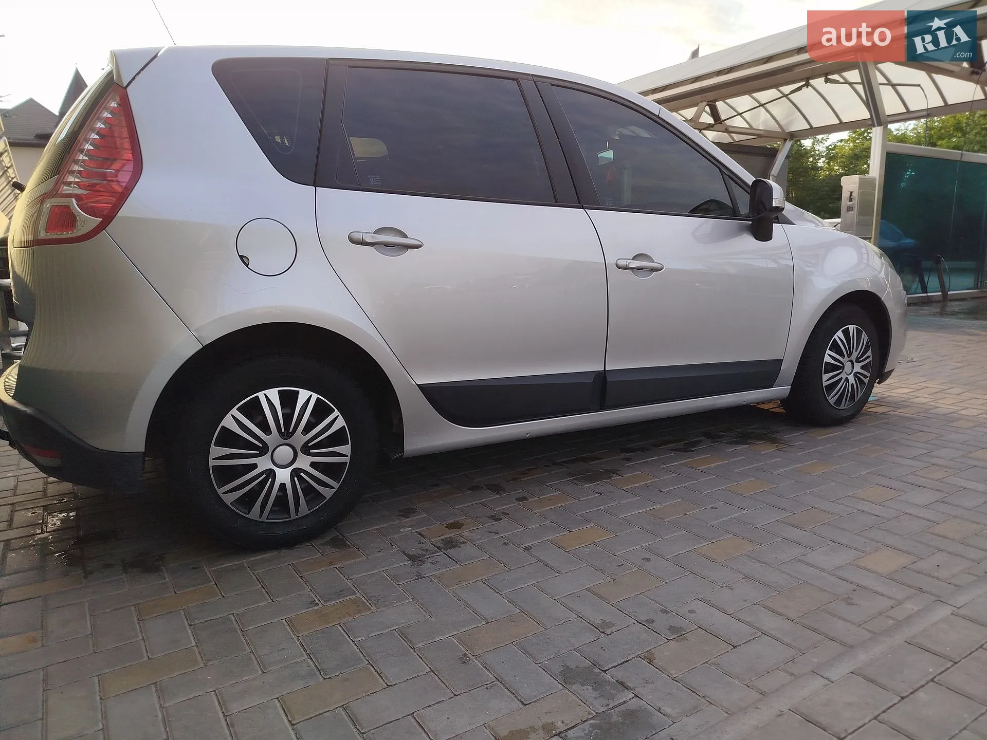 2010 Renault Scenic - мініатюра 3