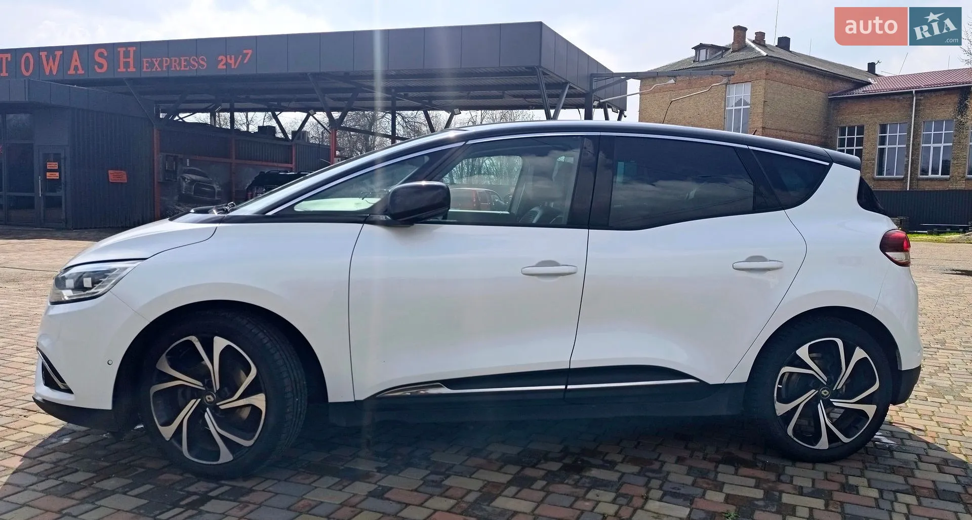 2018 Renault Scenic - мініатюра 4