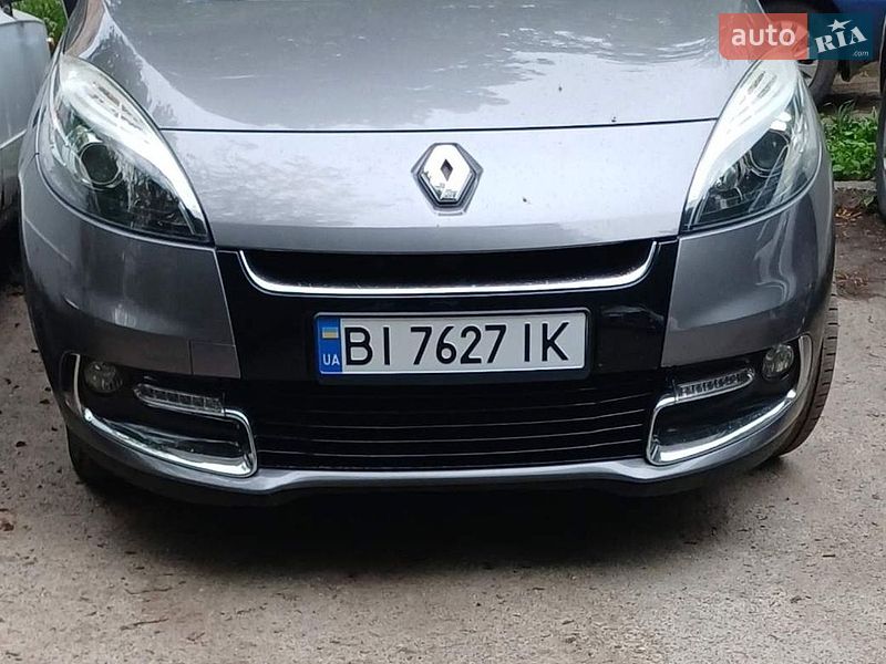 Минивэн Renault Scenic 2012 в Полтаве