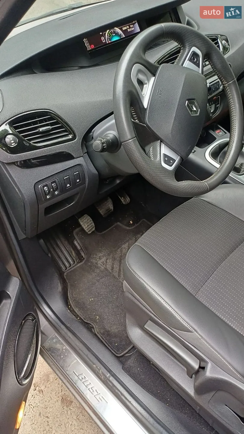 2012 Renault Scenic - мініатюра 16