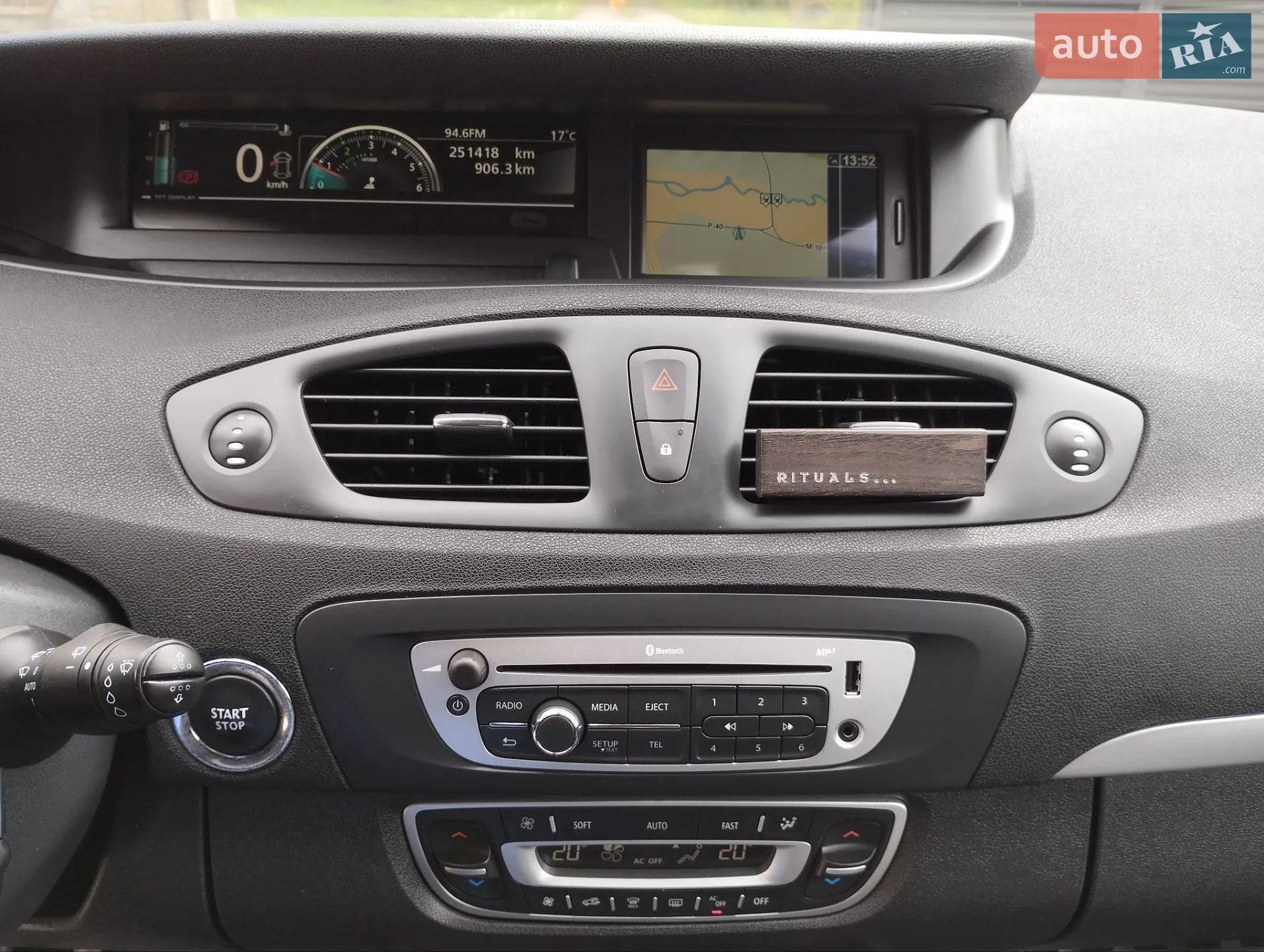 2014 Renault Scenic - мініатюра 14