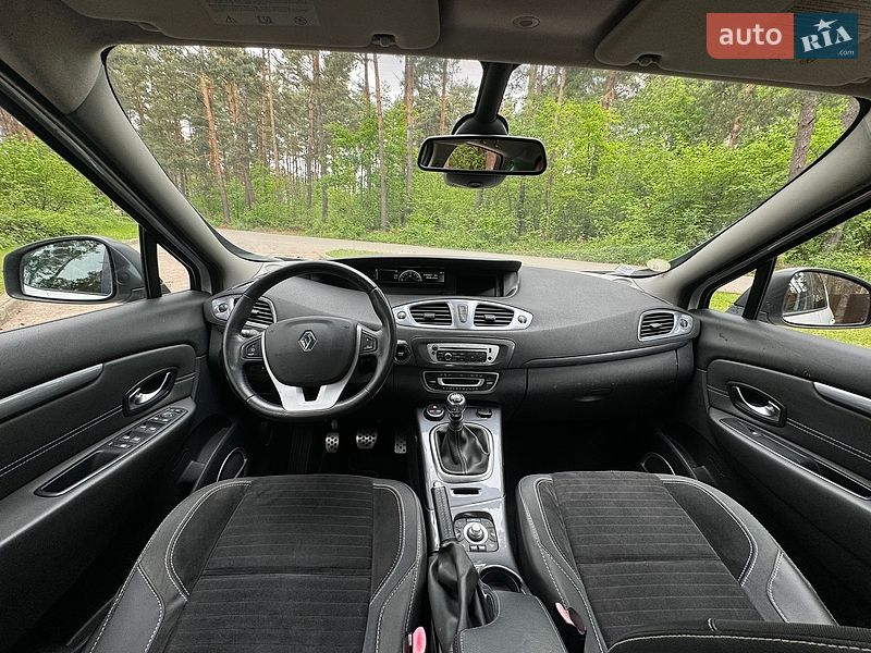 Минивэн Renault Scenic 2013 в Львове