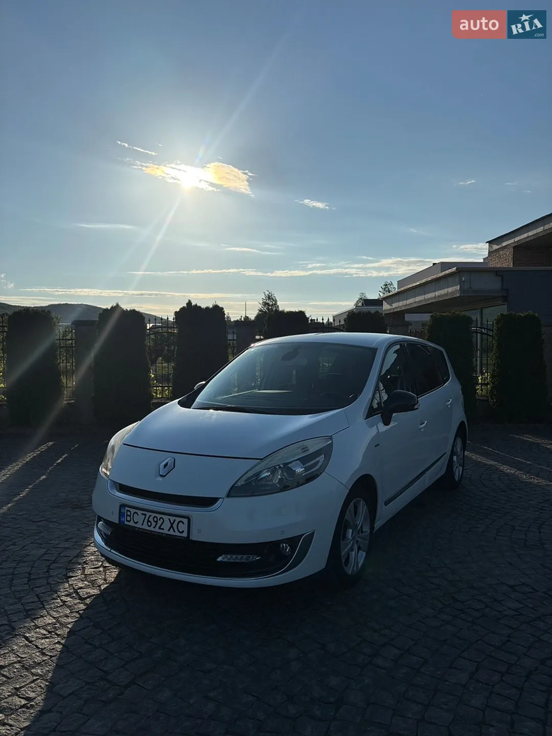 2012 Renault Scenic - мініатюра 24