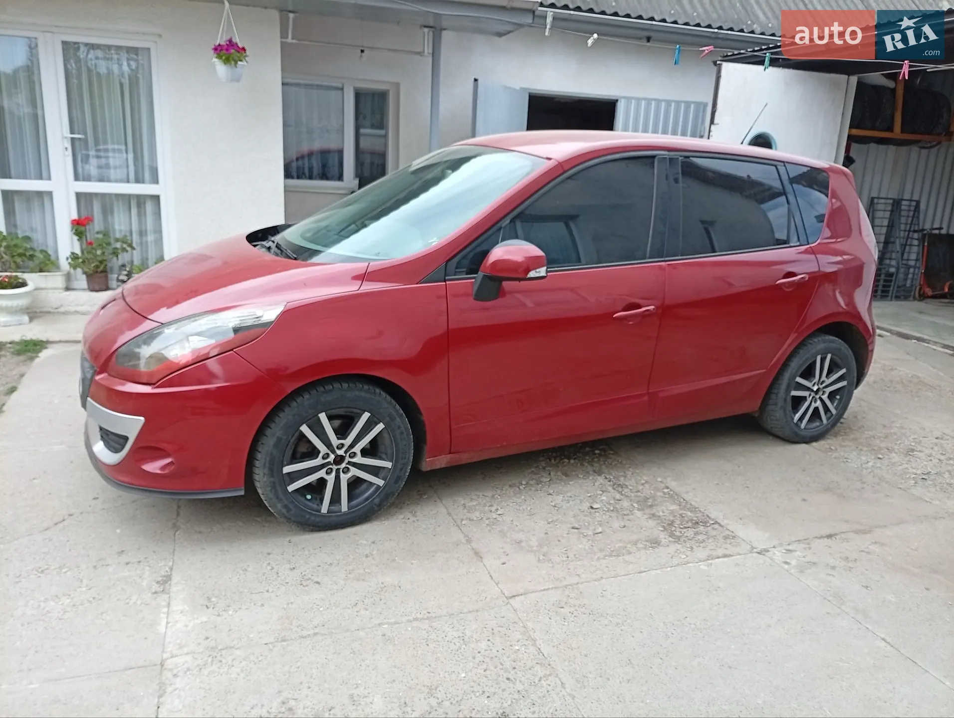 2010 Renault Scenic - мініатюра 15