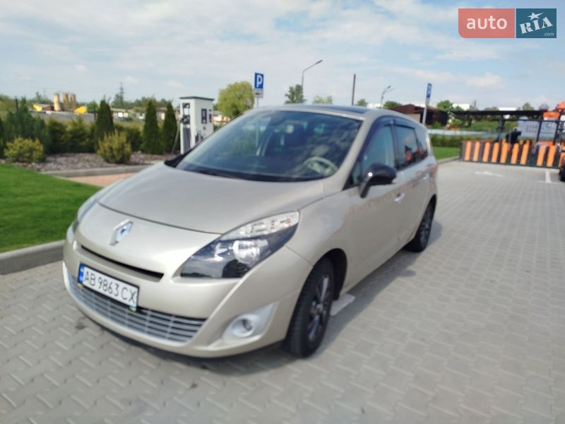 Минивэн Renault Scenic 2011 в Виннице