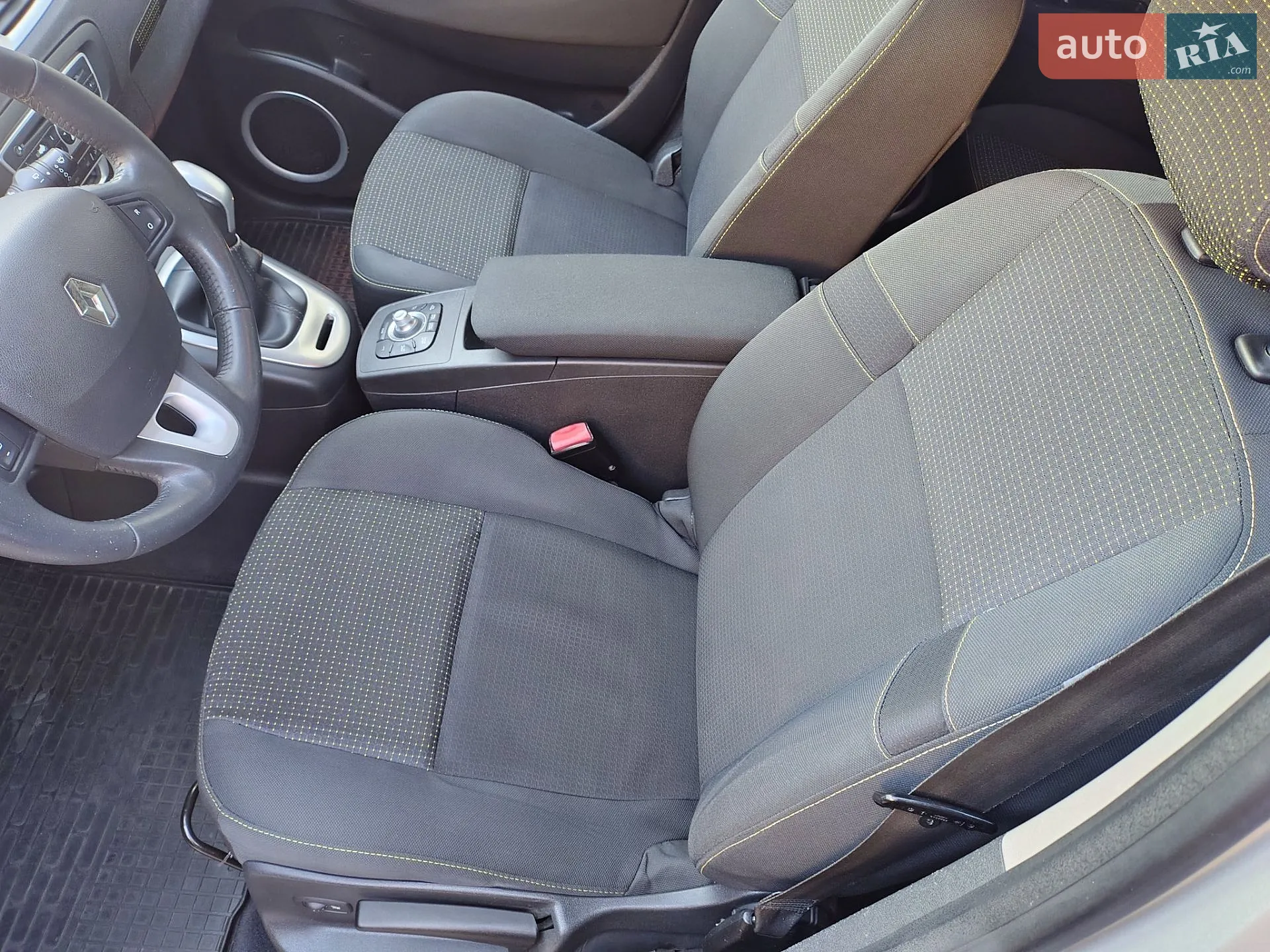 2010 Renault Scenic - мініатюра 25