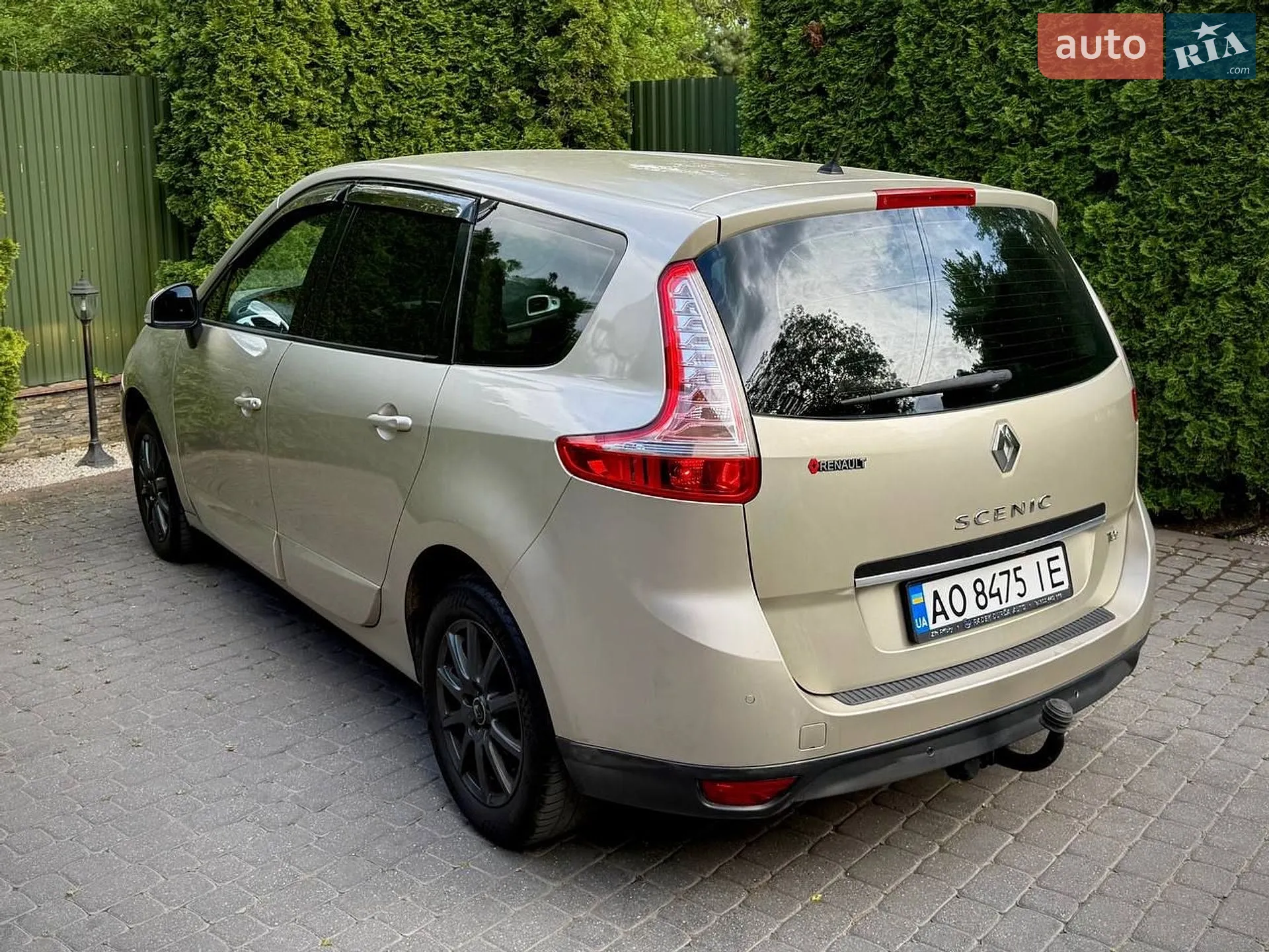 2010 Renault Scenic - мініатюра 14