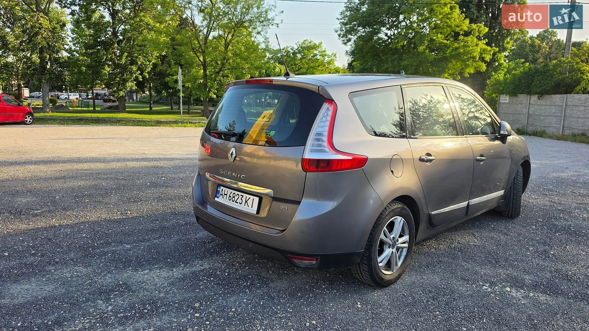 2012 Renault Scenic - мініатюра 2