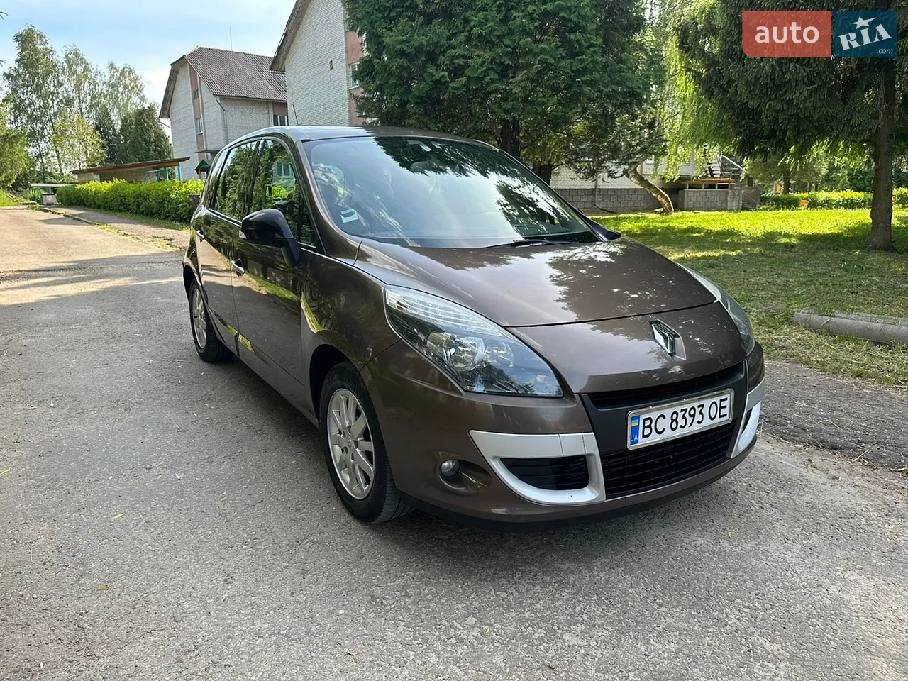 2010 Renault Scenic - мініатюра 9