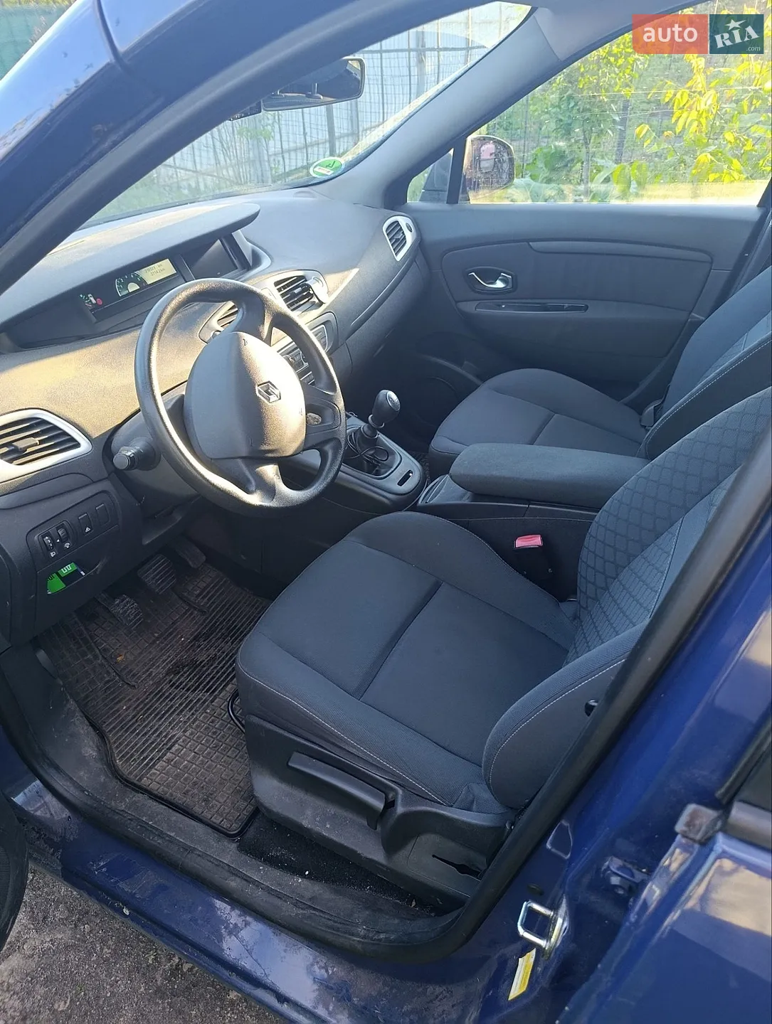 2010 Renault Scenic - мініатюра 5