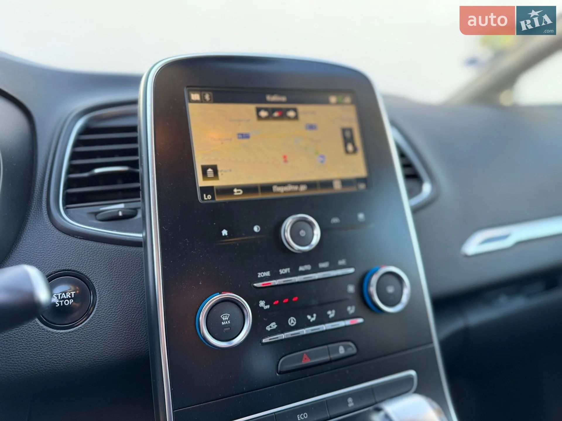 2018 Renault Scenic - мініатюра 16