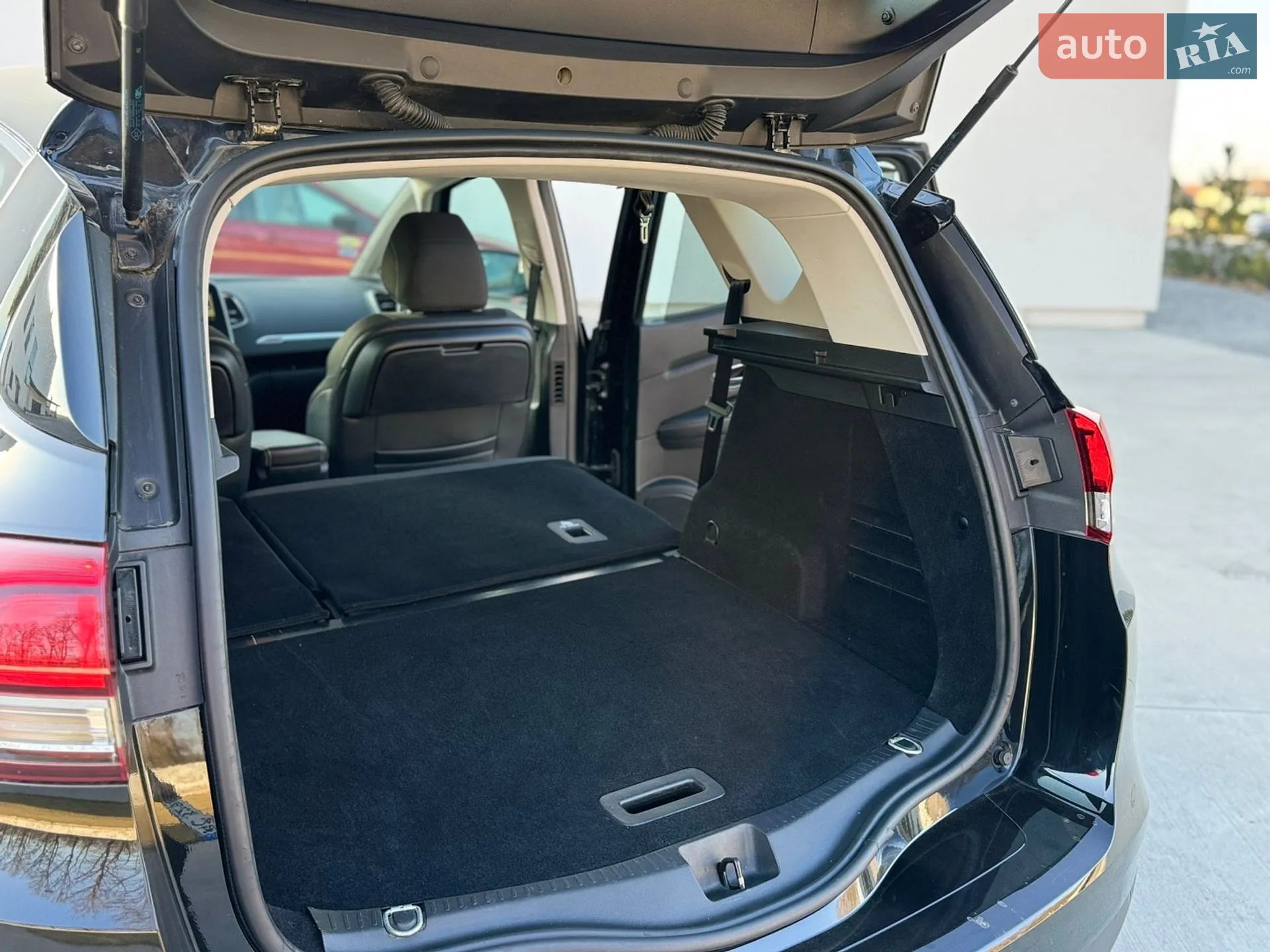 2018 Renault Scenic - мініатюра 23