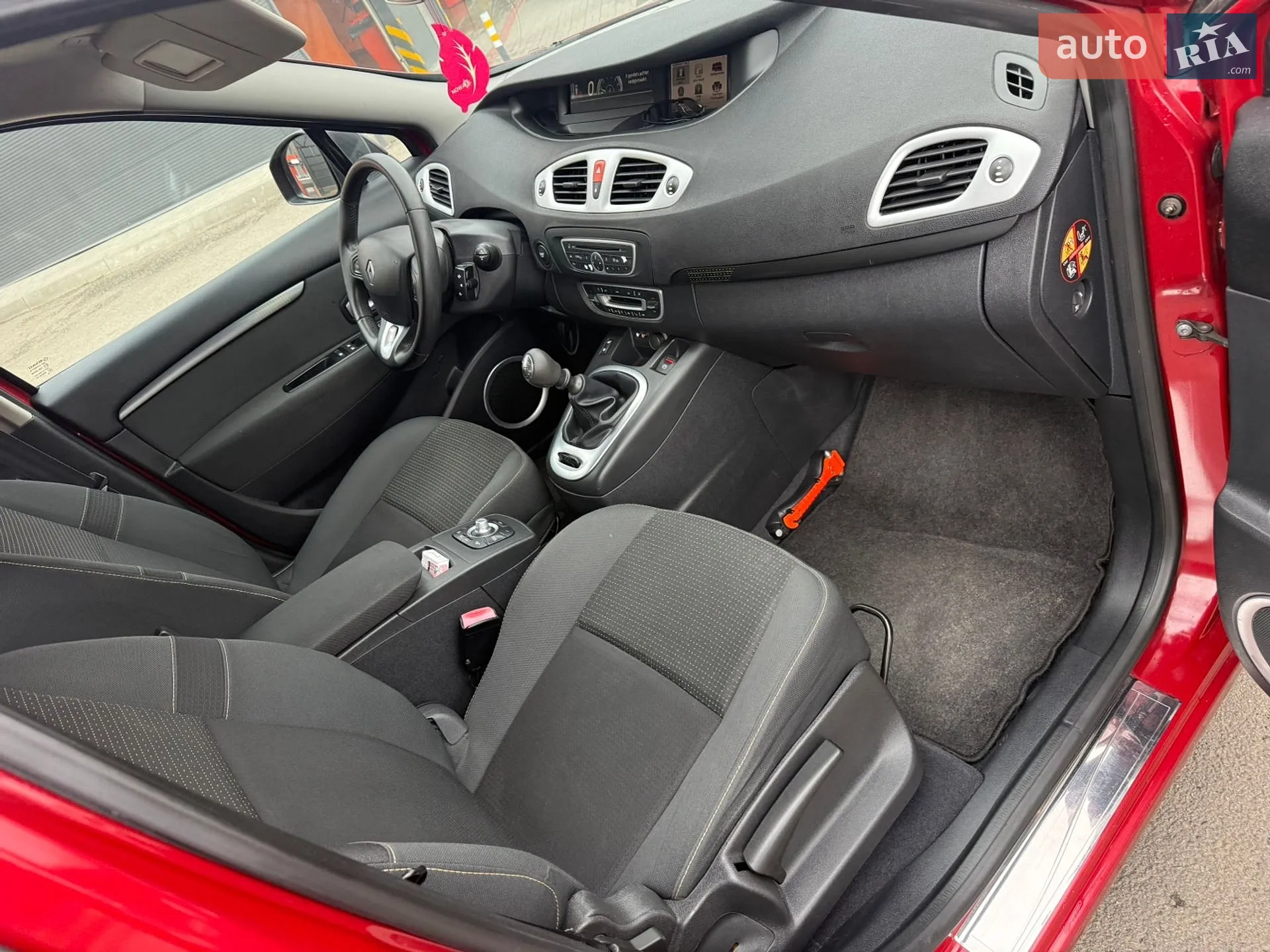 2010 Renault Scenic - мініатюра 30